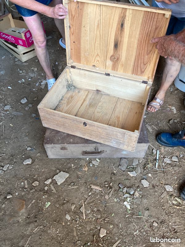 Petite malle en bois (image 2)