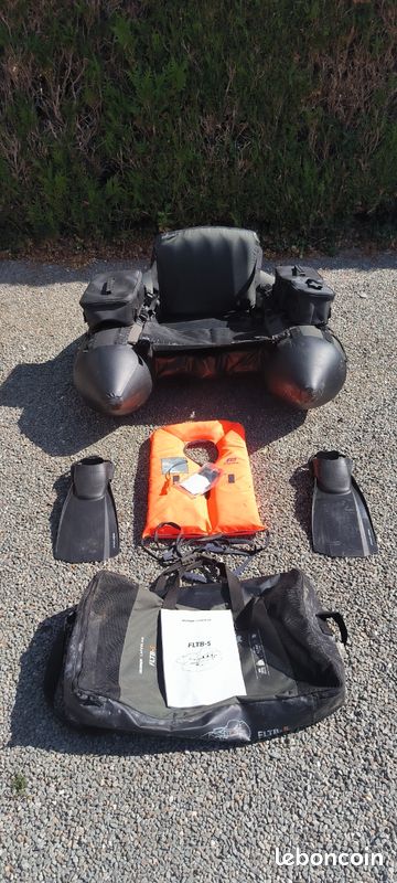 Float tube (image 1)