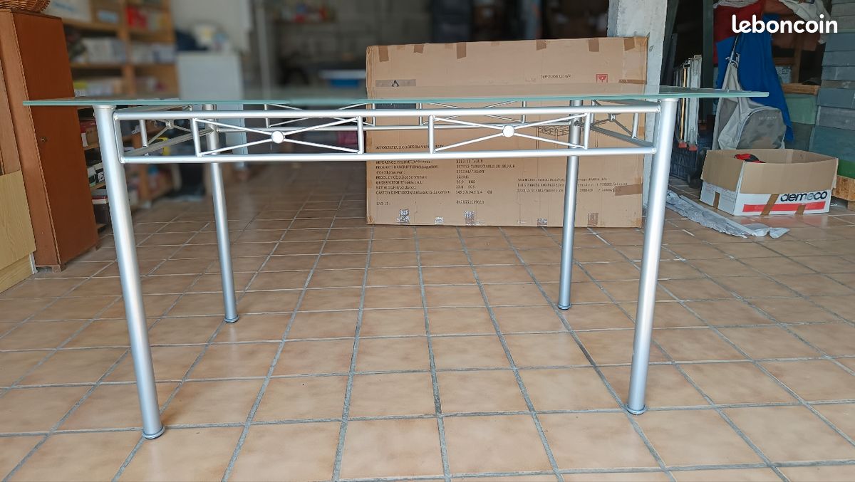 Table à manger / salle ou cuisine (image 3)