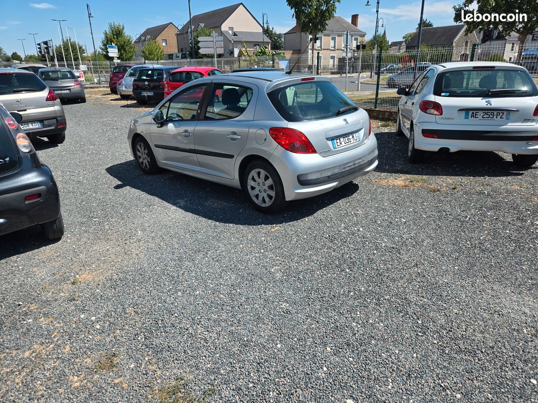 Peugeot 207 1.4 hdi 70 cv 4 cv Distribution Neuve Garantie 6 Mois (image 3)