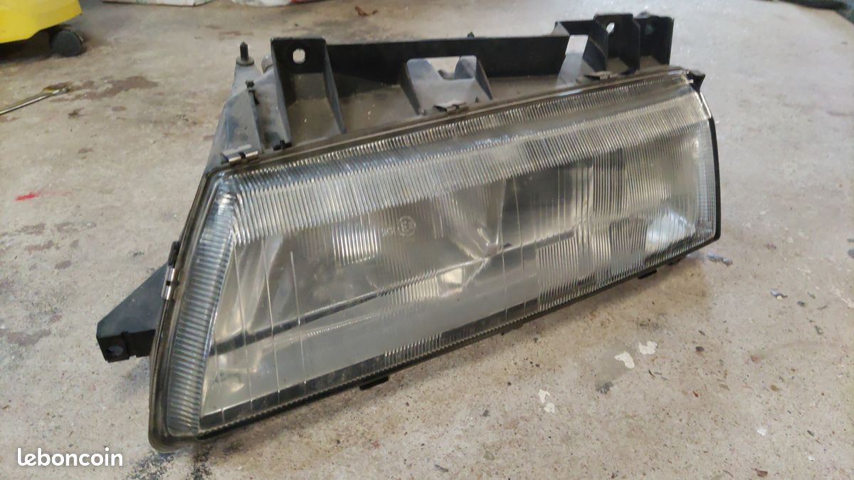 Phare Avant Gauche Pour CITROËN ZX (break) - Occasion - État Correct - Sans Marque