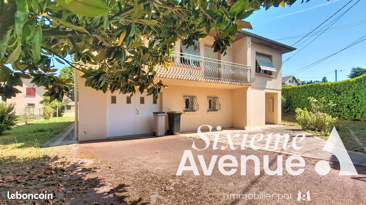 Maison 5 pièces 110 m² · à Saint-Priest · 110 m² · 398 000 €