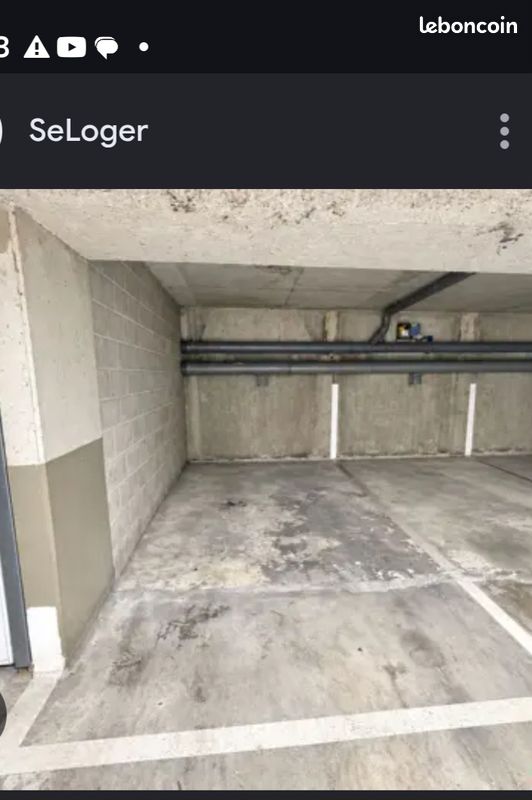 Location d'une place de parking souterrain · à Clichy · 80 €/mois