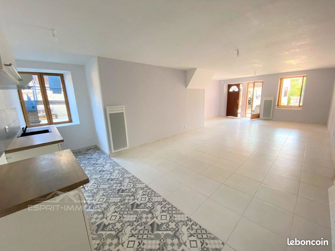 Appartement 3 pièces 77 m² · à Corbonod · 77 m² · 705 €/mois