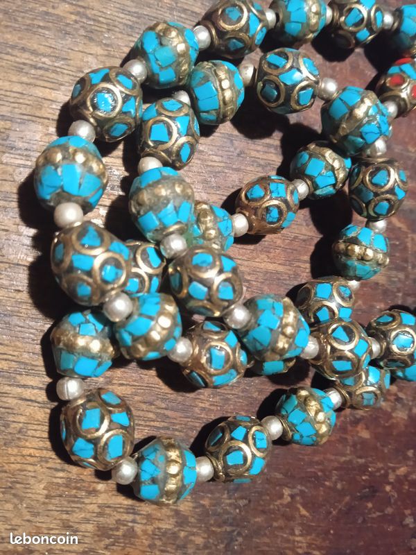 Collier Style Tibétain En Turquoise Reconstituée Et Argent - Neuf Sans Emballage - Longueur Mi-longue