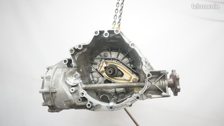 Boîte De Vitesses Pour AUDI A4 3 Phase 1 - Référence 0B1300041BX - Occasion Bon état