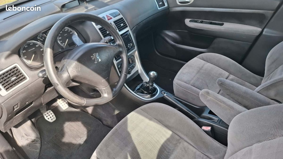 Peugeot 307 1.6 16v essence CT OK (image 3)