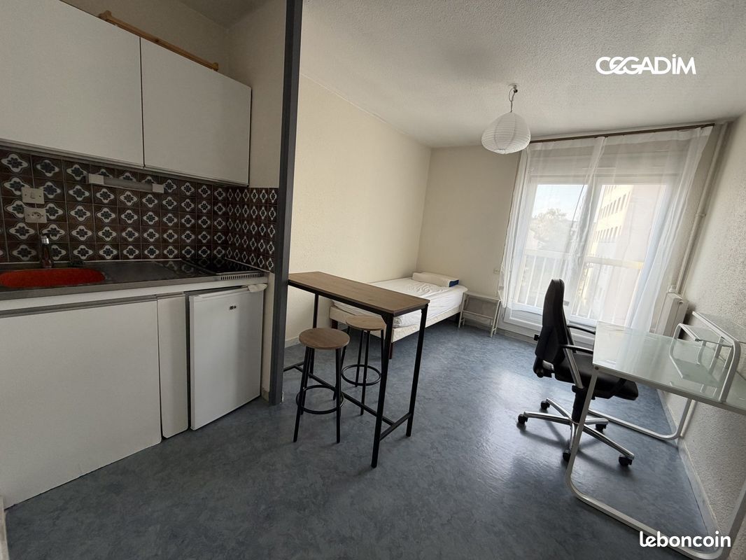Appartement 1 pièce 18 m² · à Clermont-Ferrand · 18 m² · 430 €/mois