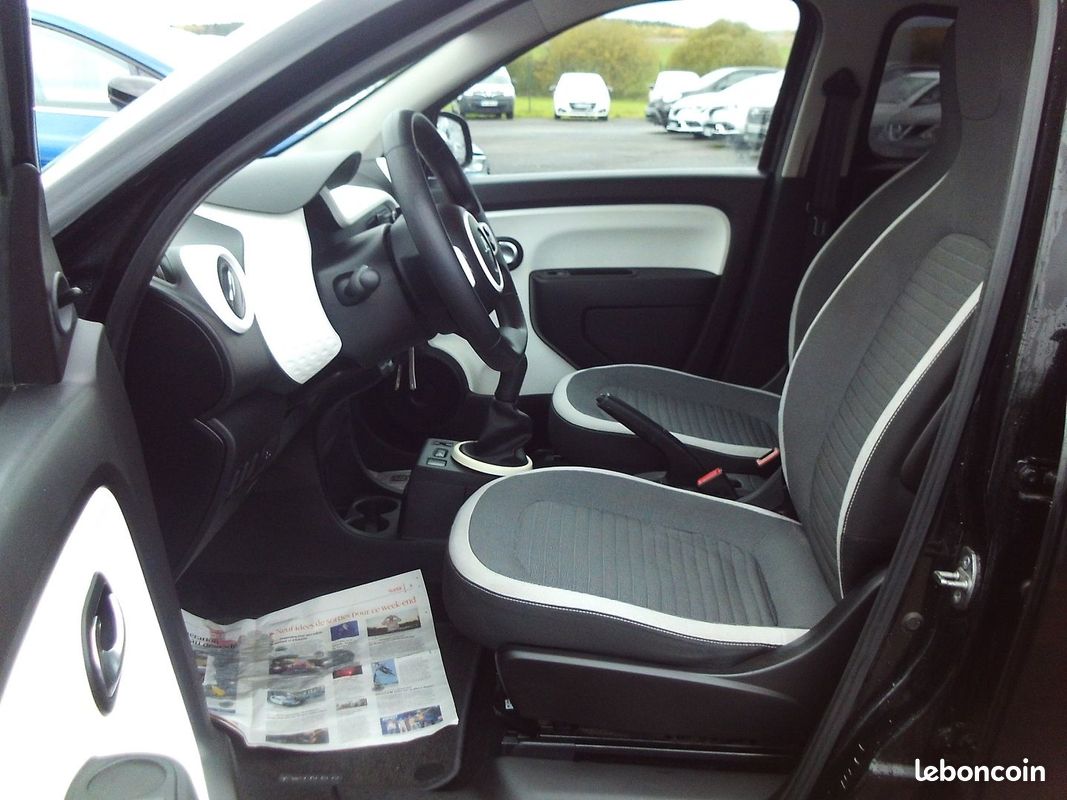 Renault TWINGO III 1.0 SCE 70CH ZEN 5 PORTES (image 5)