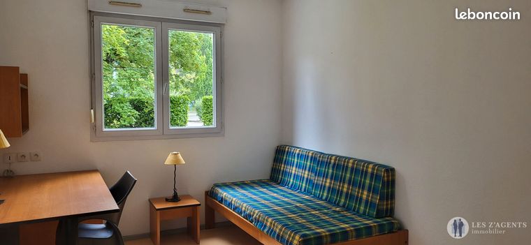 Studio 1 pièce 19 m²