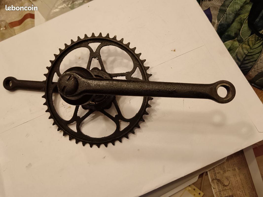 PIÈCES DE VÉLO rétro - pédalier NOS Maxy M14 + plateaux 52/42T