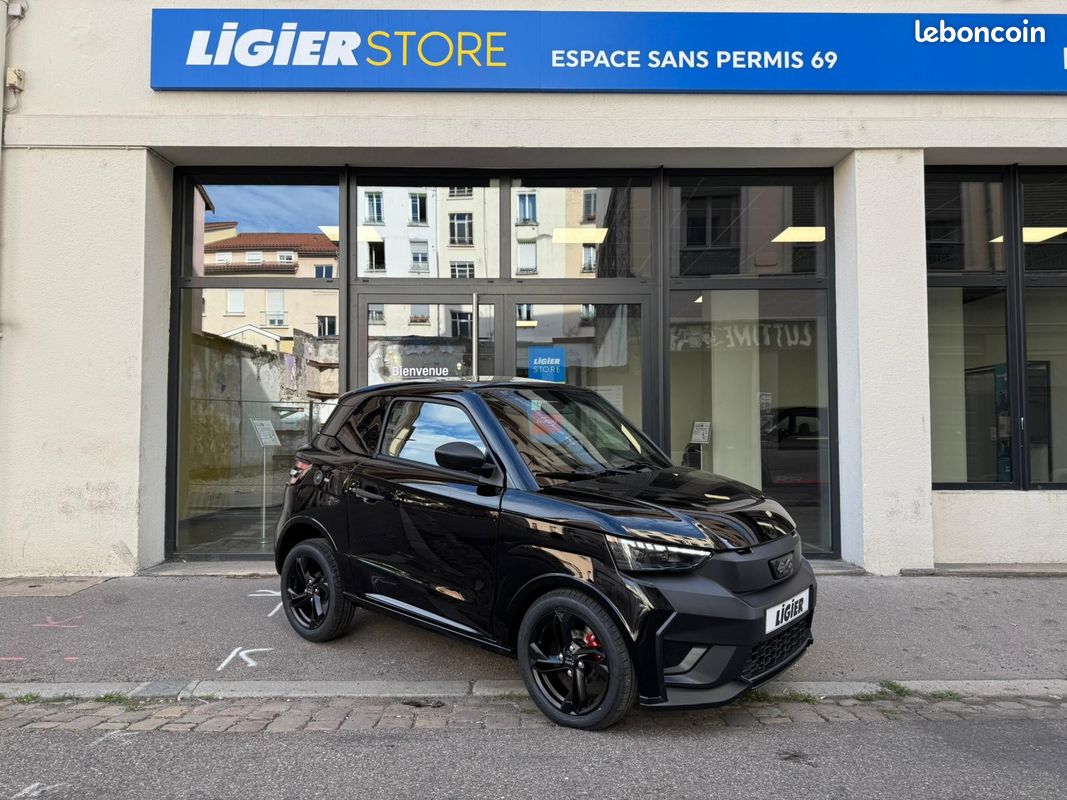 Voiture Sans Permis NOUVELLE LIGIER JS50 ELITE REVO D+ à partir de 235/mois (image 1)