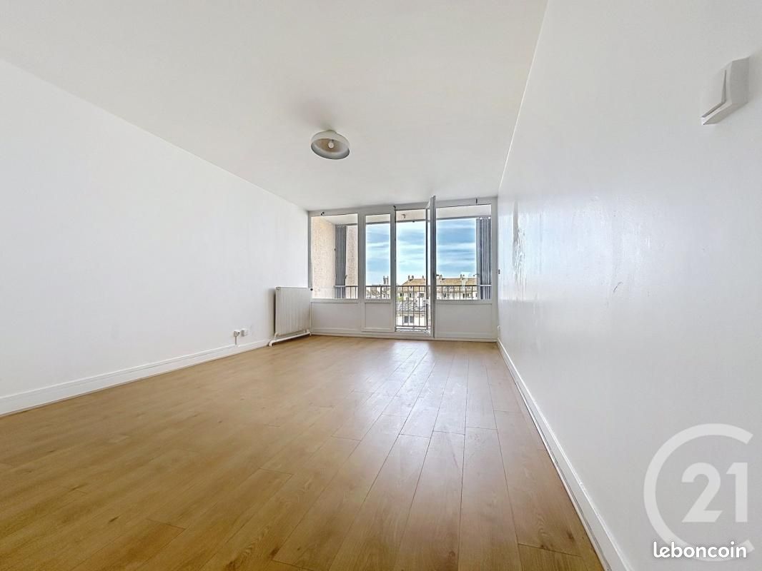 Appartement 3 pièces 75 m² · à Troyes · 75 m² · 750 €