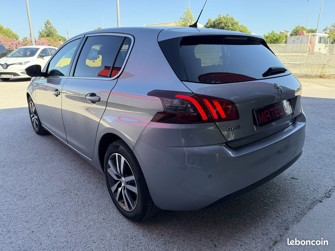 Peugeot 308 1.5 BLUEHDI 130CH S&S ALLURE EAT8 (image 3)