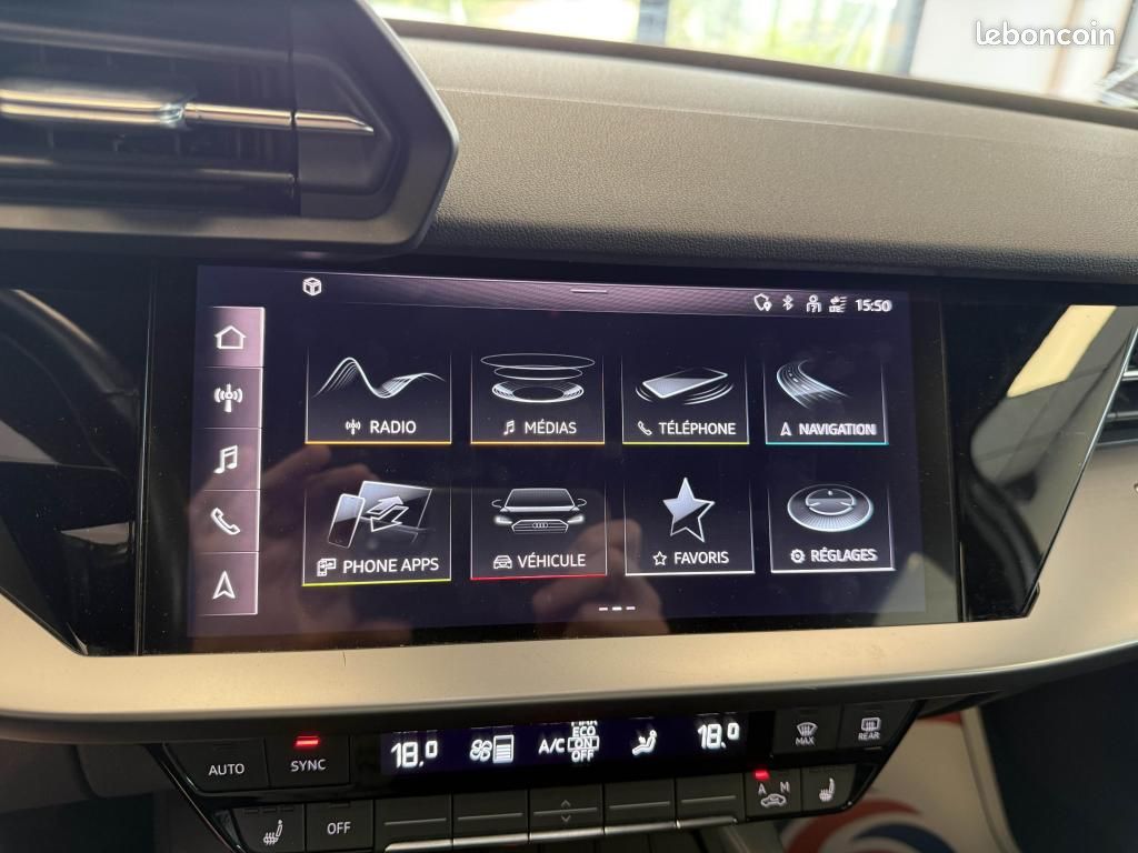 AUDI A3 SPORTBACK 35 TFSI 150 S-Tronic 7 DESIGN (image 19)