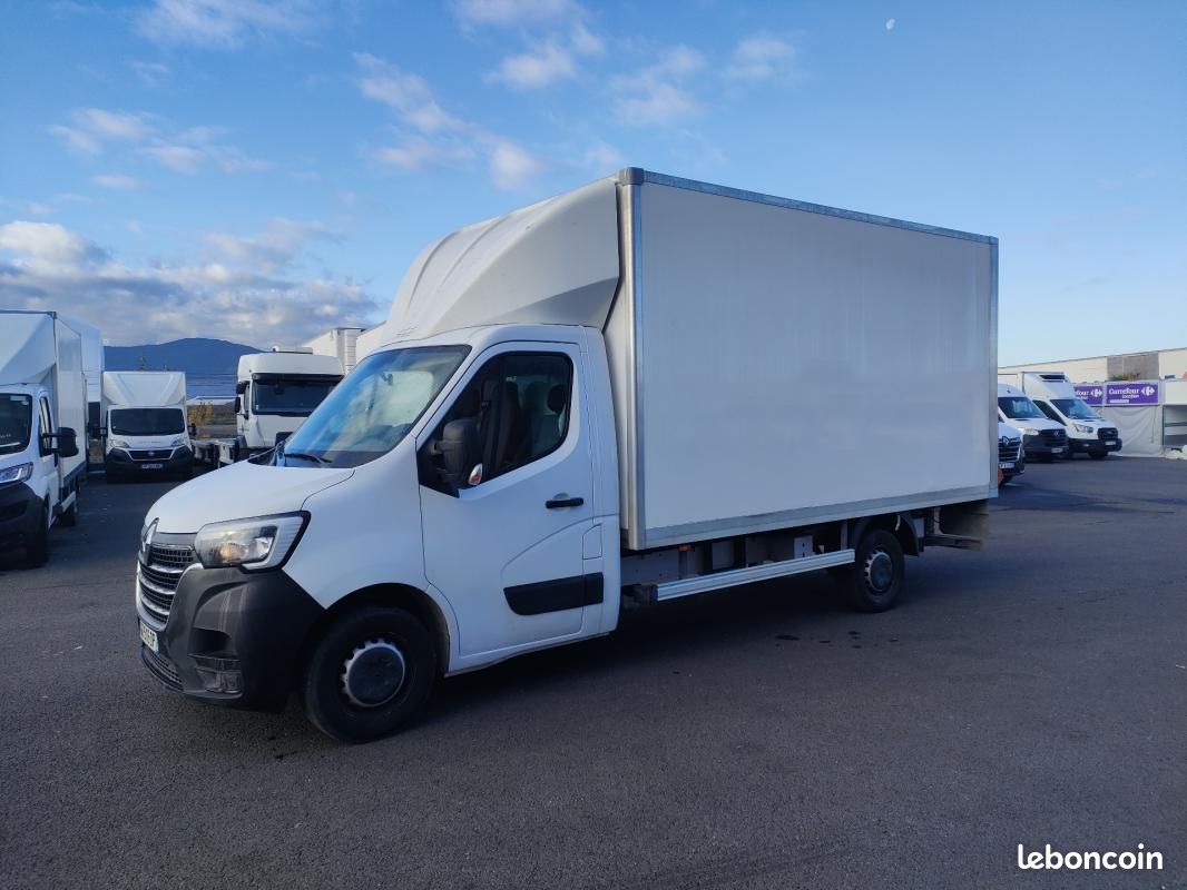 Renault Master CHASSIS CABINE 20M3 145 CV FOURGON HAYON 3.5T (image 3)