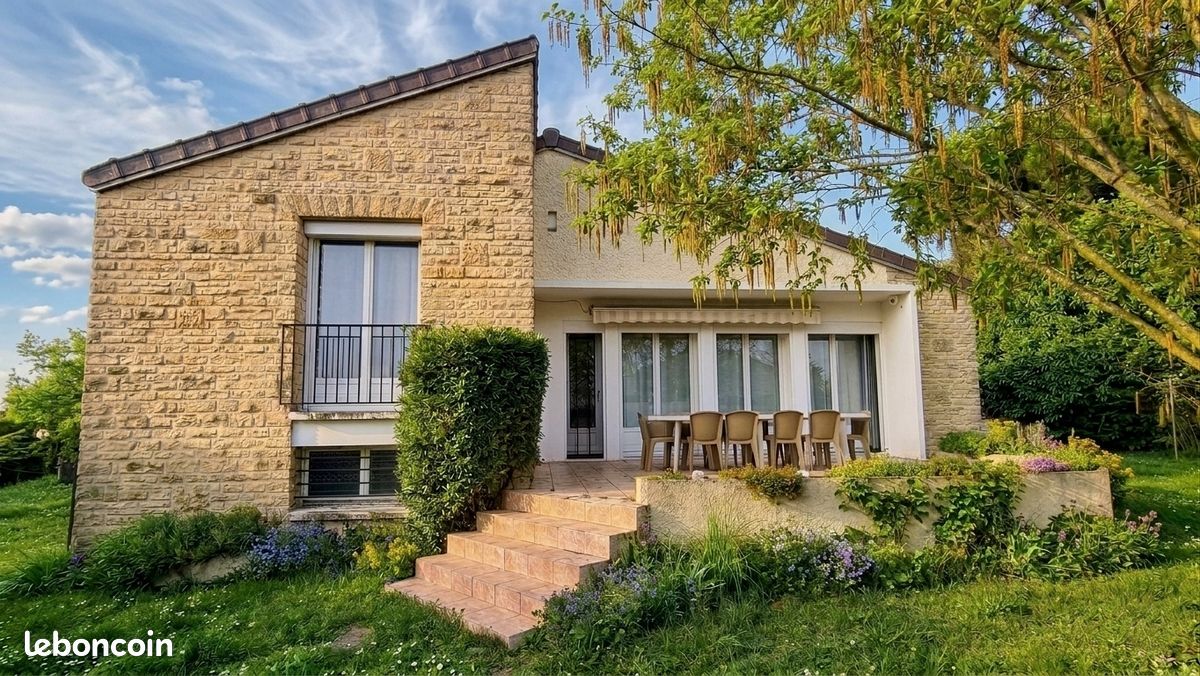 Maison 4 pièces 91 m² · à Champagne-sur-Seine · 91 m² · 317 000 €