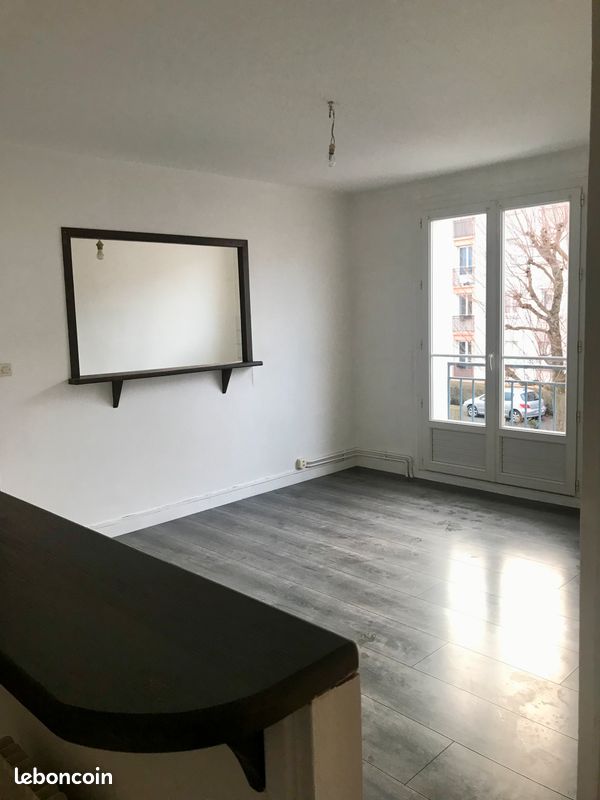 Appartement 3 pièces 54 m² · à Tours · 54 m² · 710 €