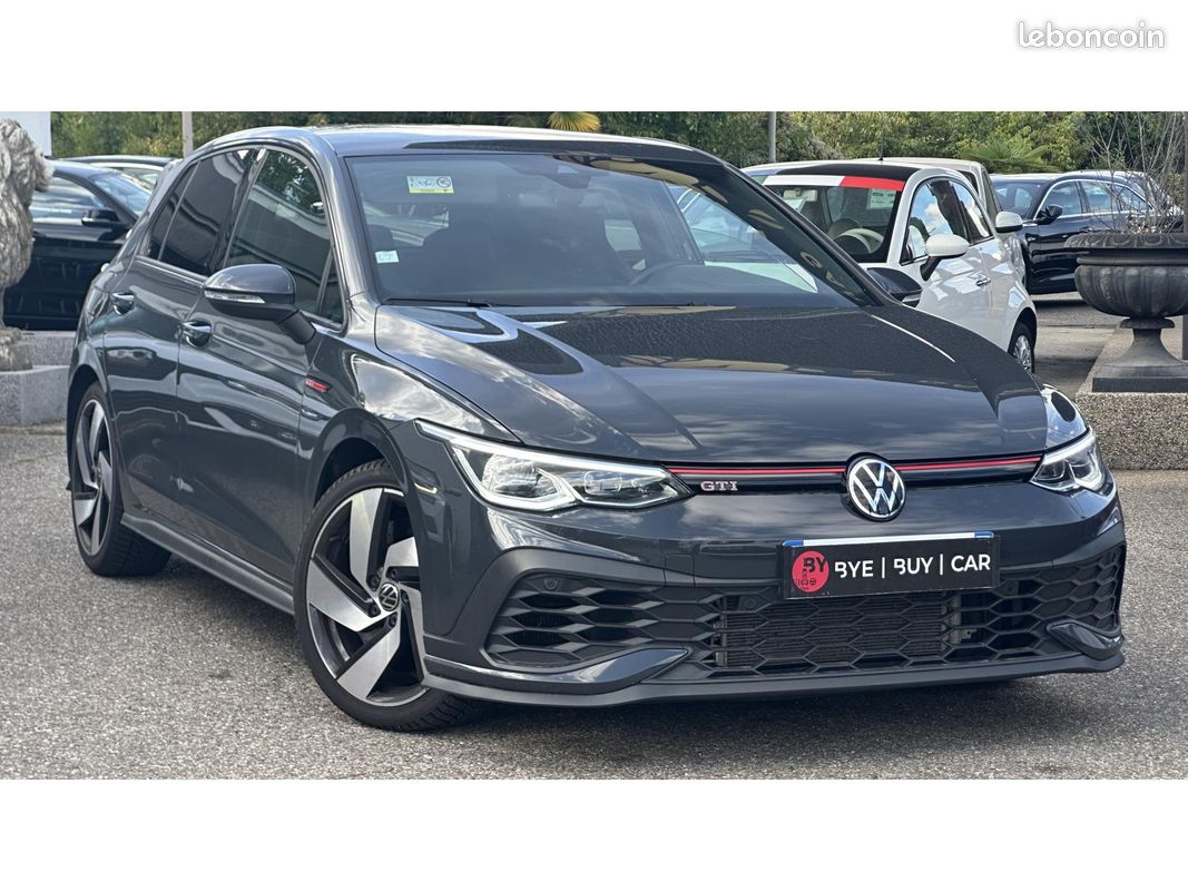 VOLKSWAGEN GOLF 2.0 TSI - 300 - BV DSG 7 VIII BERLINE GTI Clubsport PHASE 1 (image 3)