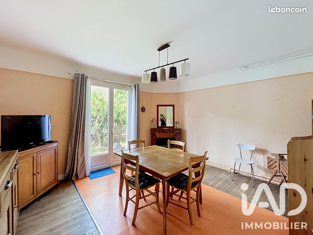 Maison 6 pièces 156 m² · à Athis-Mons · 156 m² · 392 000 €