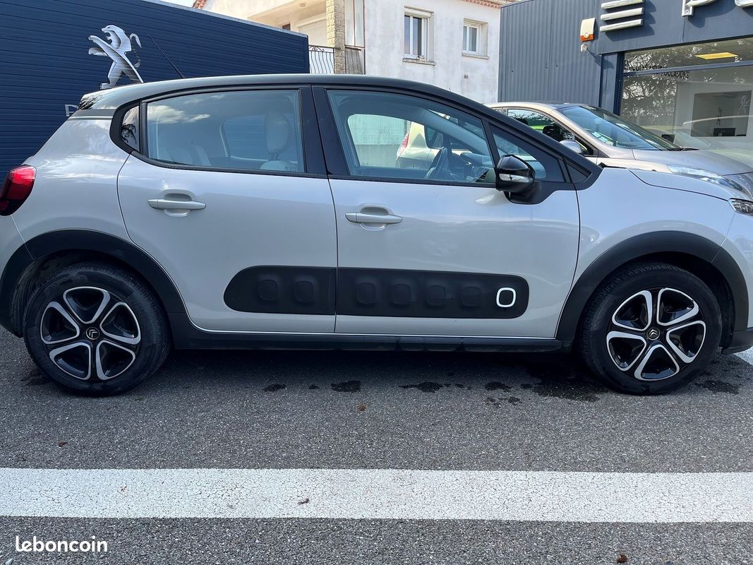 Citroen C3 1.2 PURETECH 83CH FEEL BUSINESS R (image 9)