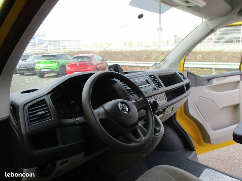 Volkswagen Transporter VI 2.0 TDI 150 L2 (image 8)