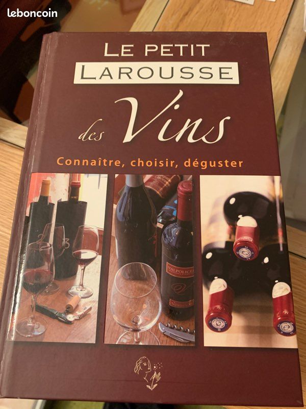 Livre Le Petit Larousse des Vins (image 1)
