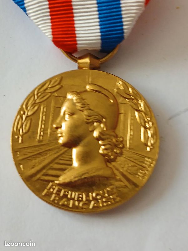 Médaille d'honneur des Chemins de Fer français 3° modèle 1955