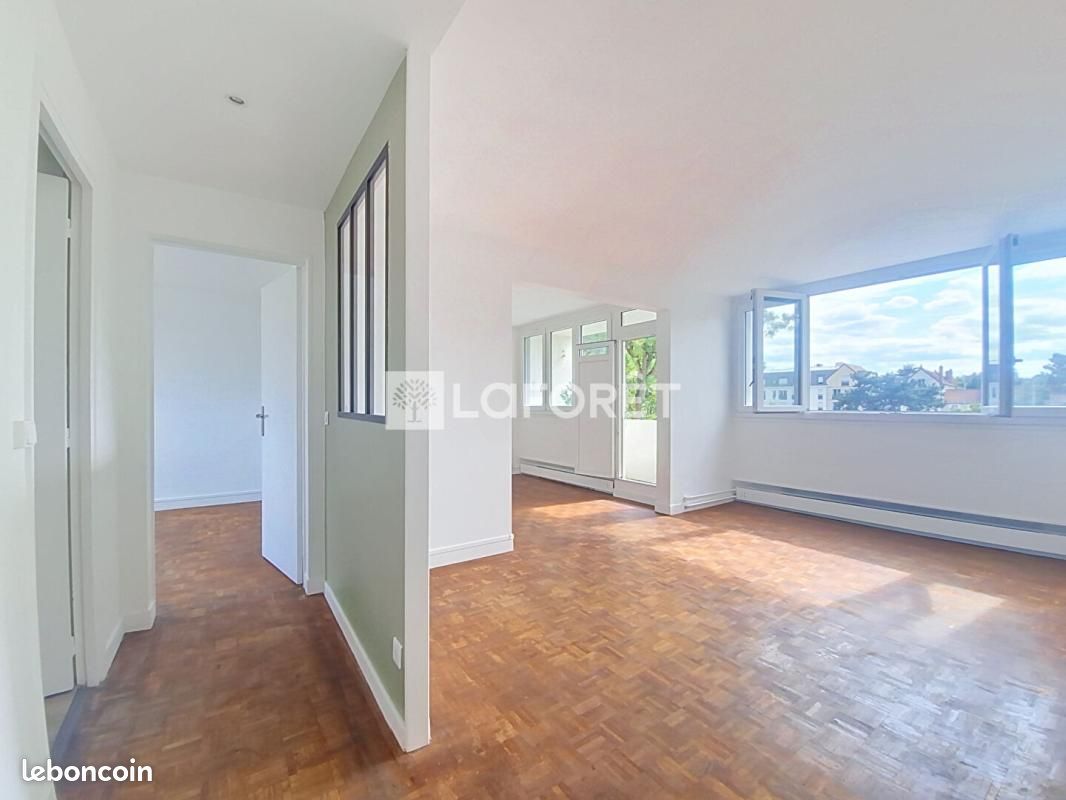 Appartement 4 pièces 68 m² · à Verneuil-sur-Seine · 68 m² · 164 000 €