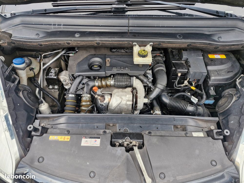 Beau c4 picasso 1.6l e-hdi 115 cv 6 cv (image 15)