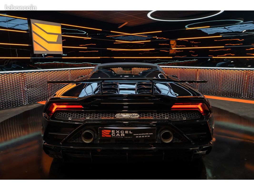 Lamborghini huracan spyder evo spyder 5.2 v10 640 (image 7)