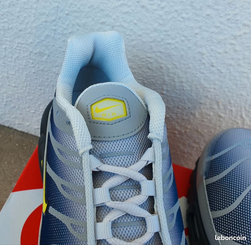 Nike Air Max Plus 3M pointure 42 (image 7)