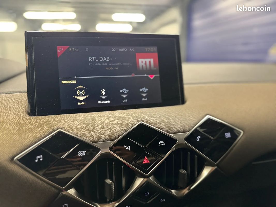 DS DS 3 Crossback Chic 1.5L Diesel 102ch - Suivi complet - 2021 (image 19)
