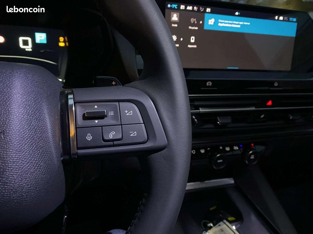 CITROEN C5 X 1.2i 130 - BV EAT8 FEEL PACK - CAMERA DE RECUL + NAVIGATION (image 17)