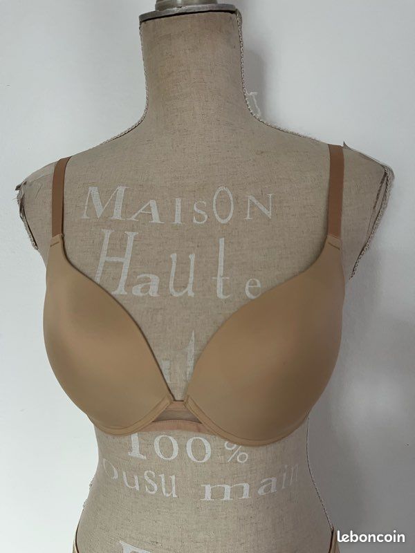 Ensemble soutien gorge et slip tanga nude Marque Maison Lejaby (image 2)