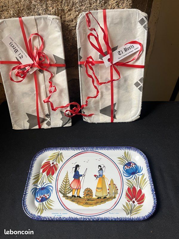 Lot de 3 petites plateaux en étain Quimper Faïenceries Henriot HB (image 1)