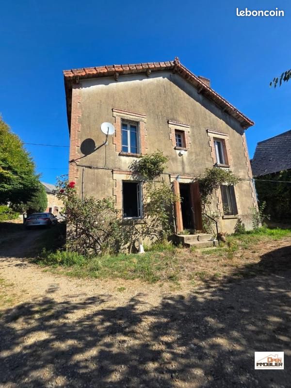 Maison 5 pièces 122 m² · à Faux-Mazuras · 122 m² · 50 000 €