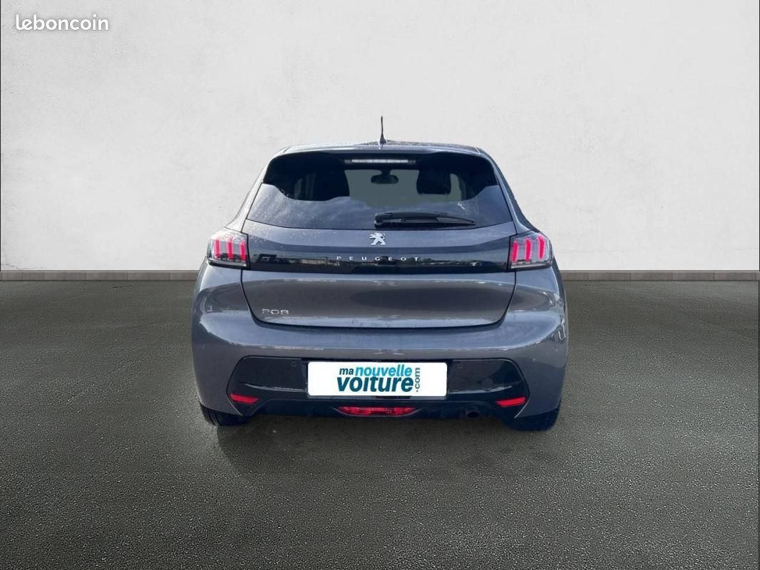 Peugeot 208 PureTech 100 S&S EAT8 - Allure Pack (image 5)