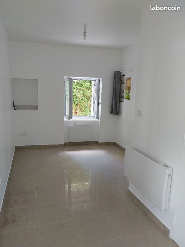 Appartement 1 pièce 19 m² · à Orsay · 19 m² · 680 €/mois