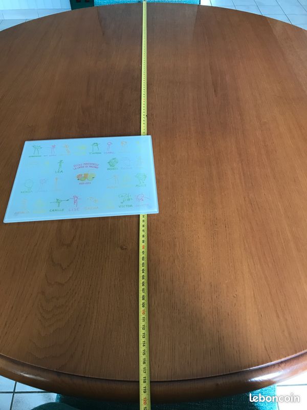 Table ronde (image 2)