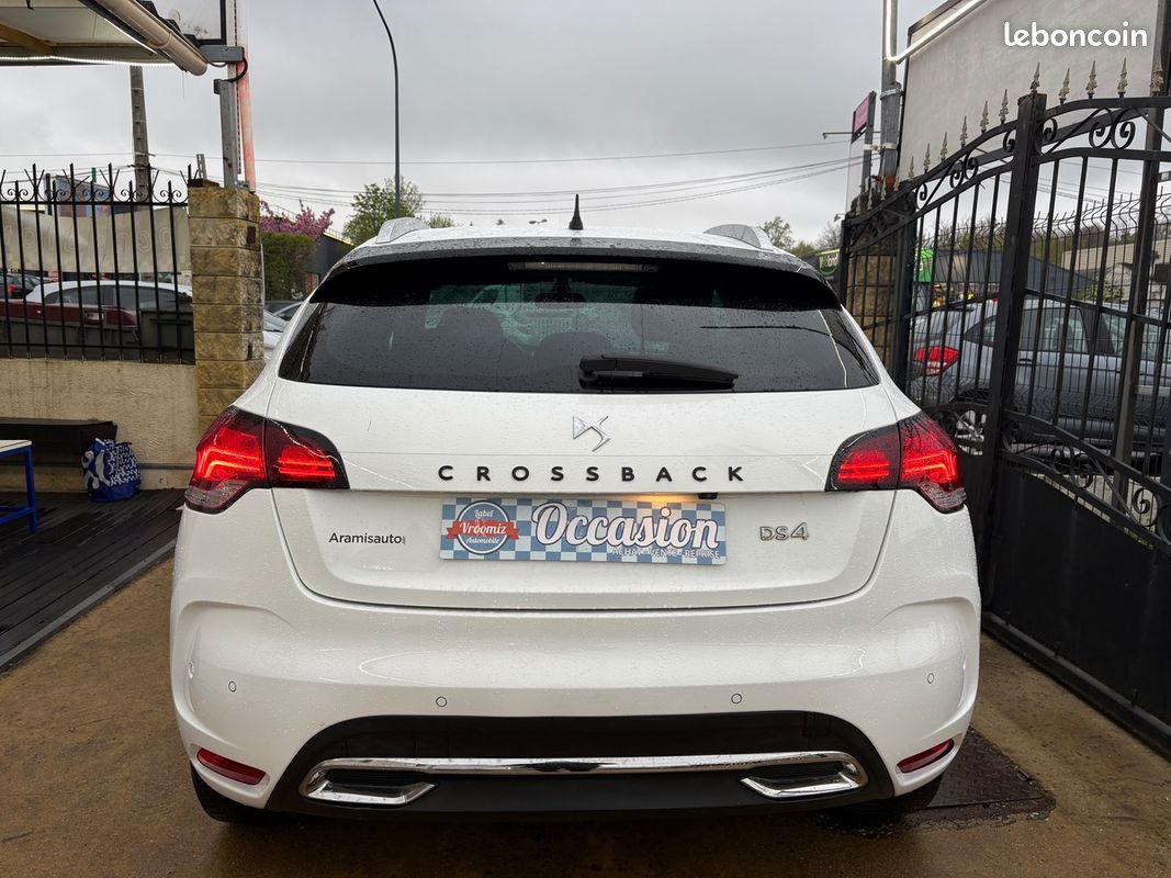 DS DS4 Crossback Sport Chic 1.6 bluehdi 120 EAT6 (image 8)