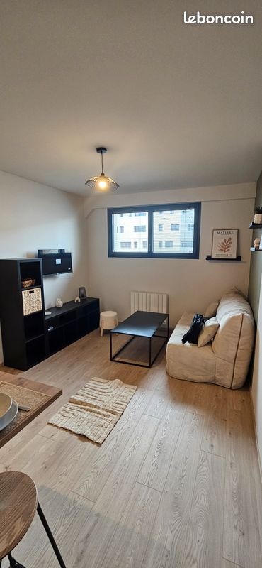 Appartement 1 pièce 23 m² · à Clermont-Ferrand · 23 m² · 550 €/mois