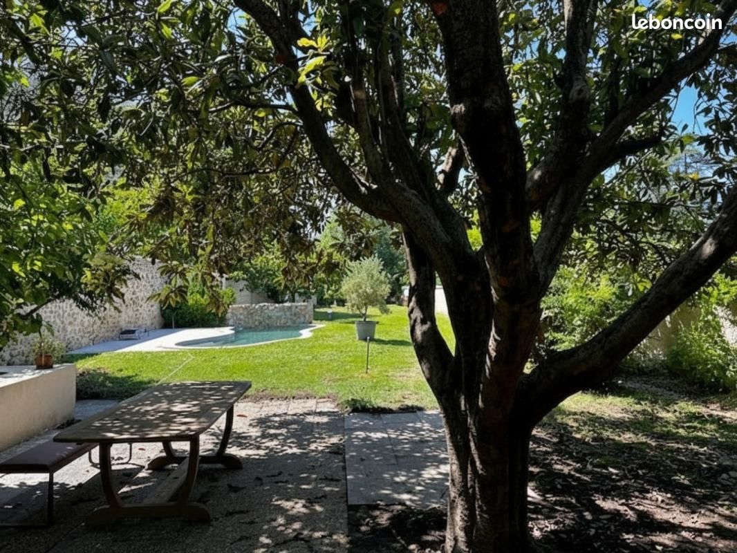 Maison 6 pièces 190 m² · à Bollène · 190 m² · 439 000 €