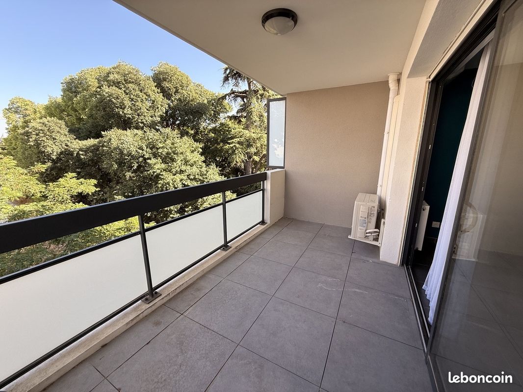 Appartement 3 pièces 60 m² · à Marseille · 60 m² · 220 000 €