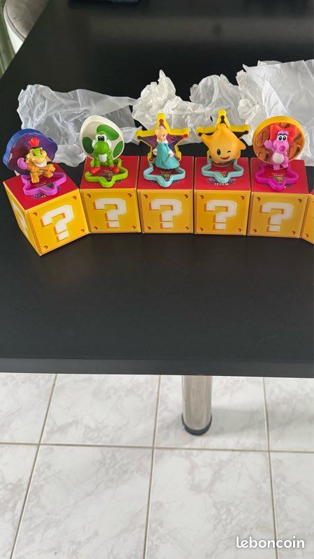Vend cinq figurines super Mario McDo neuf (image 1)