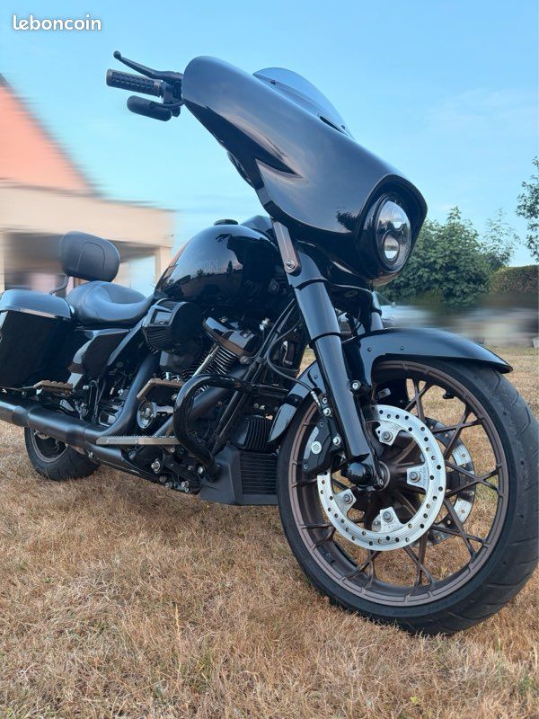 Harley Davidson (image 1)