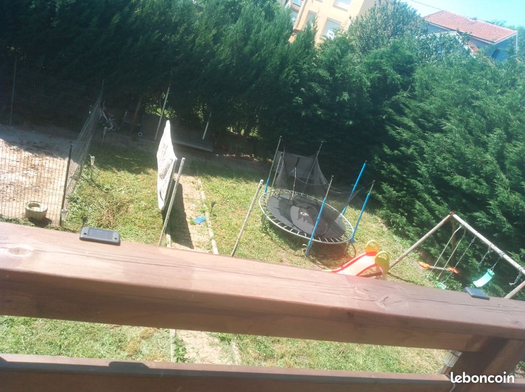 Maison 4 pièces 135 m² · à Saint-Étienne · 135 m² · 252 000 €