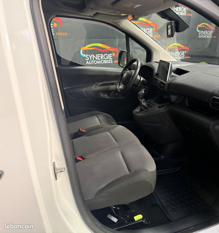 Berlingo xl hdi 100 ch driver 67.068 km 12.992 ht (15.590 ttc) (image 3)