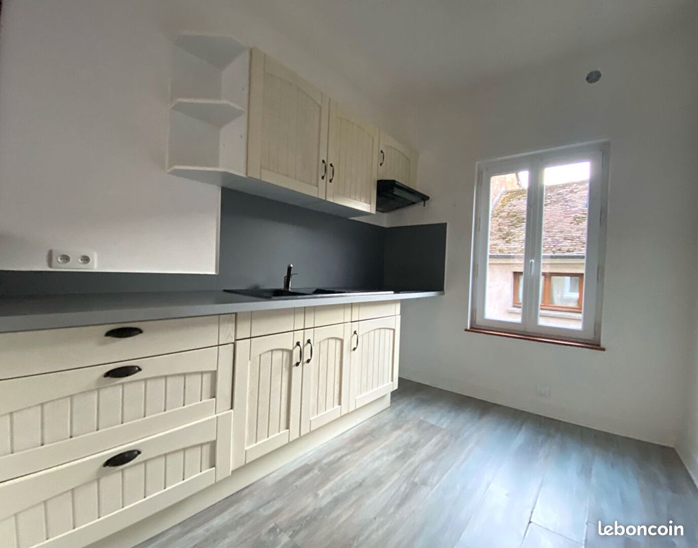 Appartement 2 pièces 45 m² · à Pacy-sur-Eure · 45 m² · 570 €/mois