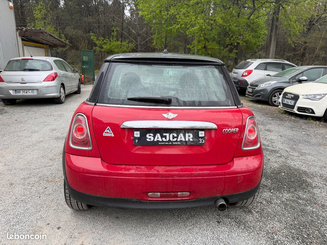 MINI HATCH R56 1.6i - 122 Cooper (image 3)